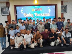 Pererat Hubungan dengan Pers, Polres Pekalongan Gelar Buka Bersama dan Santunan Anak Yatim
