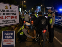 Polres Pekalongan Gencar Tertibkan Knalpot Brong, Ratusan Pengendara Terjaring Operasi Malam Hari