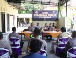 Kunjungi Sejumlah Polsek, Kapolres Pekalongan Tekankan Kebersihan dan Pelayanan Prima kepada Masyarakat