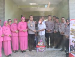 Sambut Hari Bhayangkara ke-80, Polres Pekalongan Gelar Anjangsana dan Salurkan Tali Asih kepada Purnawirawan serta Keluarga Besar Polri