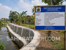 Pembangunan Talud Sungai di Kelurahan Kajen Diharapkan Jadi Contoh Proyek Berkualitas