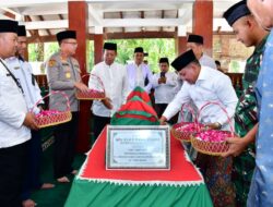 Ziarah ke Makam Pangeran Mandurorejo, Sukirman Dorong Sejarah Pekalongan Jadi Warisan Generasi Muda