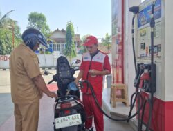 Abdi Negara Terlihat Isi Pertamax di SPBU Gandarum, Warga Sebut Layak Jadi Contoh