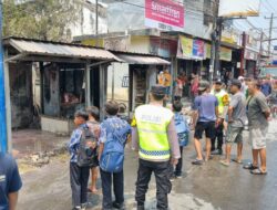 Warung Kelontong Ludes Terbakar di Depan BKK Kesesi, Pemilik Mengalami Luka Bakar