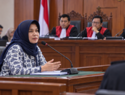 Direktur RSUD Kraton Akui Berikan Uang hingga Rp315 Juta kepada Bupati Nonaktif dalam Persidangan